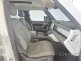 ديفندر 110 3.0i6 HSE بقوة 400 حصان