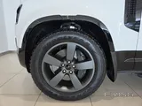 Defender 110 3.0i6 X-Dynamic HSE 400PS