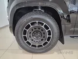 Defender 110 4.4 V8 Octa Black Edition