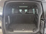 Defender 110 4.4 V8 Octa Black Edition