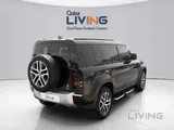 Defender 110 HSE 2023 V6