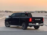 دوج رام لارايمي 1500 SST 2025 - محرك توين تيربو 3.0 لتر، V6