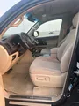 تويوتا لاند كروزر ممتازة وبسعر مناسب