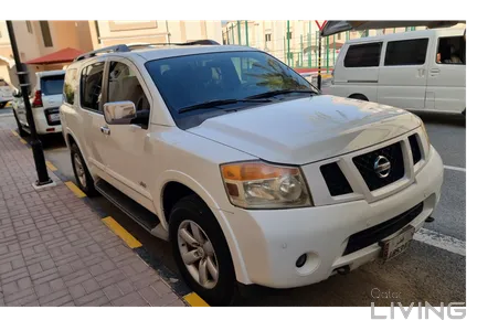 Nissan Armada SE 2012