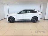 جاكوار F-PACE 2.0i4 R-Dynamic SE