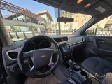 سيارة عائلية للبيع