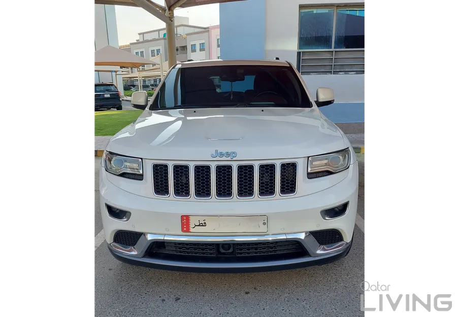 Jeep Grand Cherokee 2015 — QatarLiving