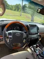 FOR SALE: Toyota Land Cruiser GXR V8 – 2015