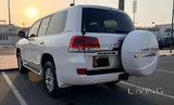 🔥 FOR SALE – Toyota Land Cruiser VXR 5.7 V8 🔥