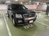 Ford Explorer- very low mileage
