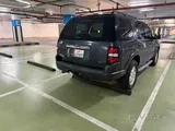 Ford Explorer- very low mileage