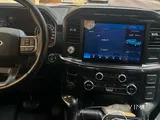 Ford F150-FX4 like new
