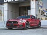 Ford Mustang GT. Model 2015.