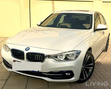 BMW 3-Series 318 i 2018