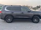 Gx landcruser convicted to 2024 GR KM 170 k km gear engine chiass is 100/100 all