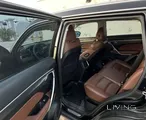 Geely Azkarra