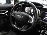 Geely Tugella Black roof