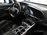 Geely Tugella Black roof