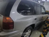 سيارة جي إم سي إنفوي 2005 للبيع