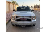 GMC Sierra 2013 (Immaculate Condition)