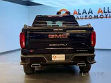 GMC Sierra Denali 2022 V8