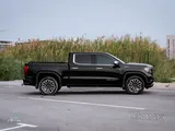 GMC Sierra Denali ultimate 2023 V8