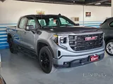 جي إم سي سييرا إليفيشن 2026 بمحرك V8