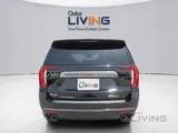 GMC Yukon AT4 2024 v8