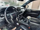 GMC YUKON Car like new