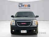 GMC Yukon Standard 2011