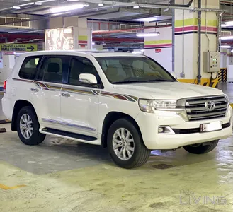 Toyota Land Cruiser GXR 2017