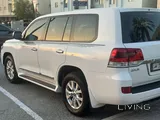 GXR V8 2019
