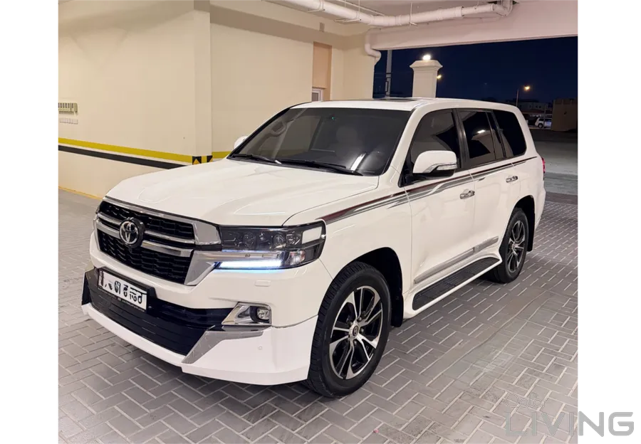 تويوتا لاند كروزر GXR 2019 — QatarLiving