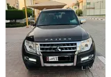 HI I NEED TO SALE MY PAJERO 3.8 V6 GLS TOP MODEL SAME LIKE SHOWROOM CONDITION .