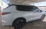 HL+ MITSUBISHI OUTLANDER 2025