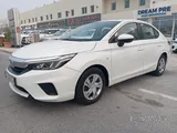 2021 Honda City White 4-Door Petrol, 86,000 km, Well Maintained