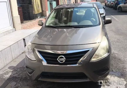 Nissan Sunny  2020