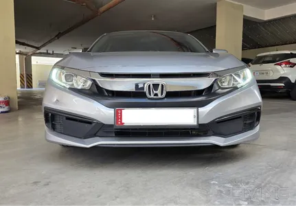 Honda Civic LXi 2021