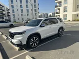 Honda Pilot Touring 2025 – For Sale (Excellent Condition)30000km