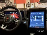 Hongqi HS3 2.0 turbo