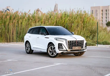 Hongqi HS3  2024