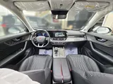 Hongqi HS5 2025