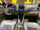 Hyundai Accent 2015