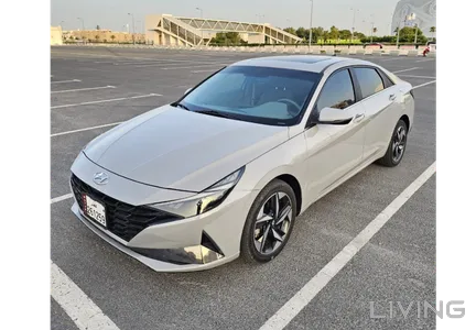 Hyundai Elantra  2023