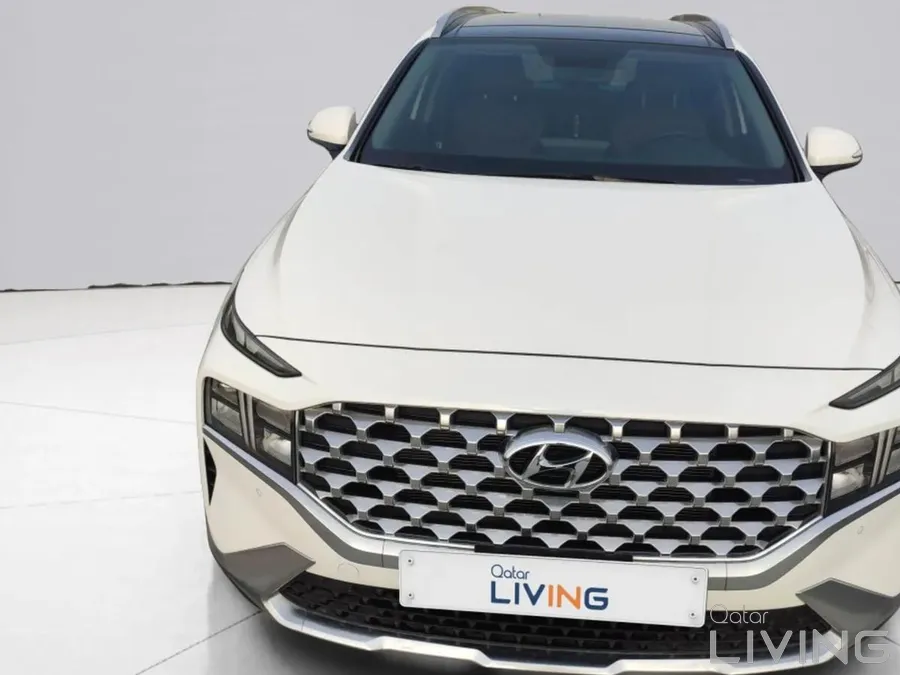 Hyundai Santa Fe 3.5 Comfort 2023 low mileage