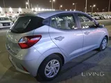 HYUNDAI Grand i10 2022