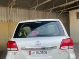 لاند كروزر VXR بحالة ممتازة للبيع