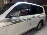 لاند كروزر VXR بحالة ممتازة للبيع