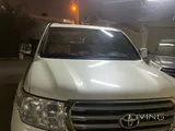 لاند كروزر VXR بحالة ممتازة للبيع