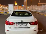 Infiniti Q 50 2017 - Premium Wood Edition